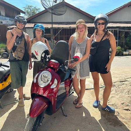 Vang Vieng Guesthouse Dış mekan fotoğraf