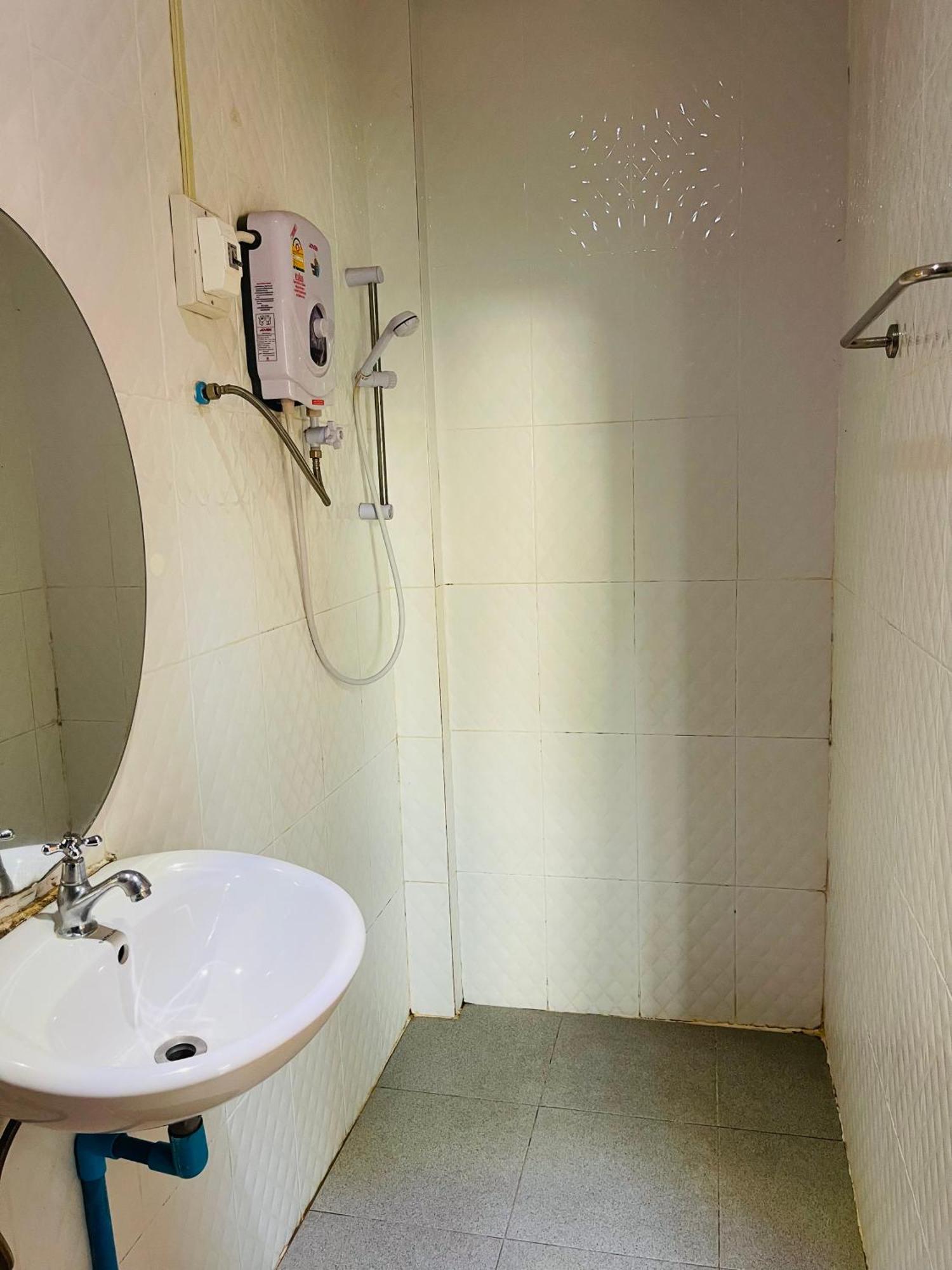 Vang Vieng Guesthouse Dış mekan fotoğraf